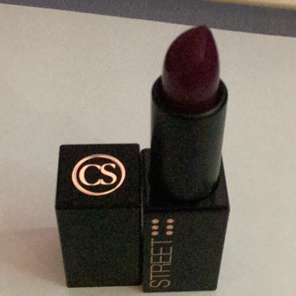 Color Street Satin Lipstick - Vibrant Pink